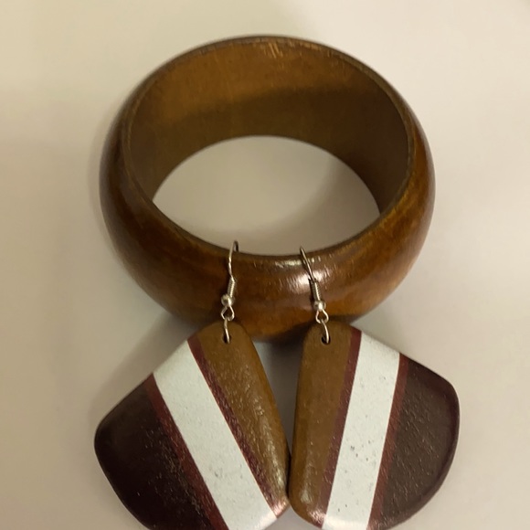 Ladies bangles - Picture 7 of 11